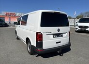 Volkswagen Transporter Kombi 2,0 l 62 kw