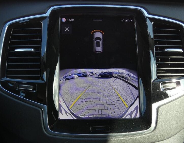 Volvo XC90 SUV / Terénní 2,0 l 173 kw