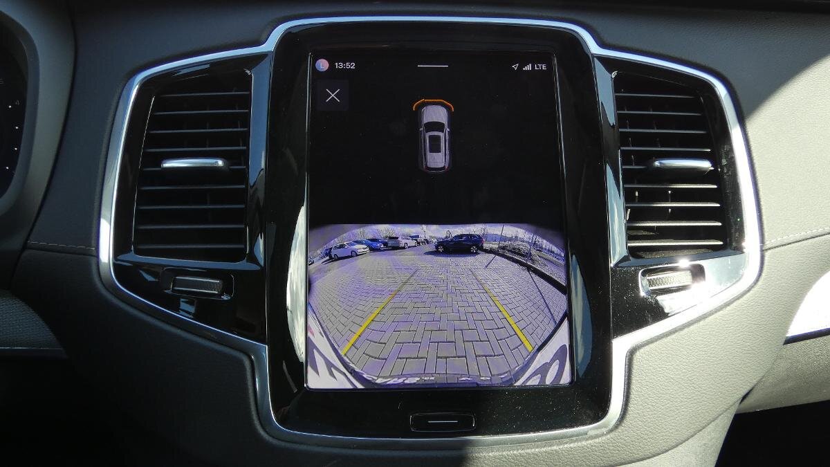 Volvo XC90 SUV / Terénní 2,0 l 173 kw