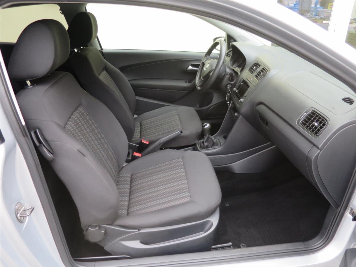 Volkswagen Polo Hatchback 999,0 44 kw