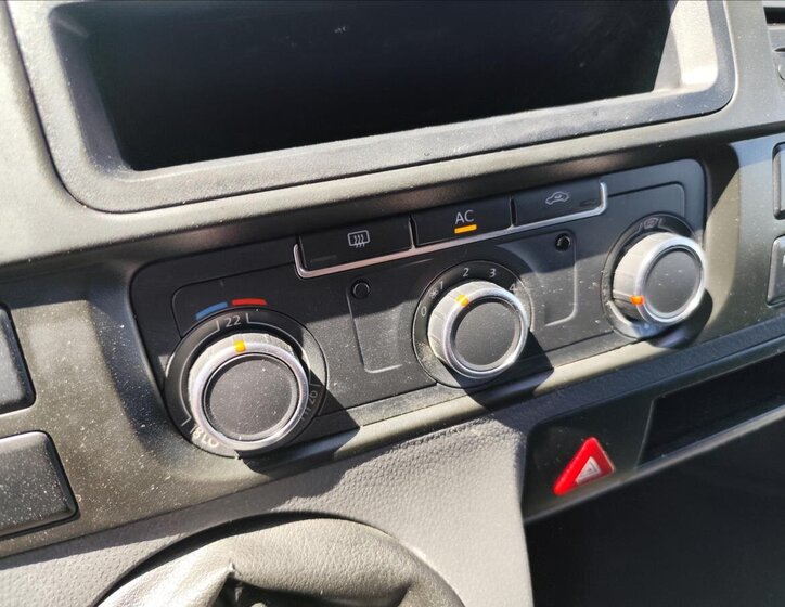 Volkswagen Transporter Ostatní 2,0 l 103 kw
