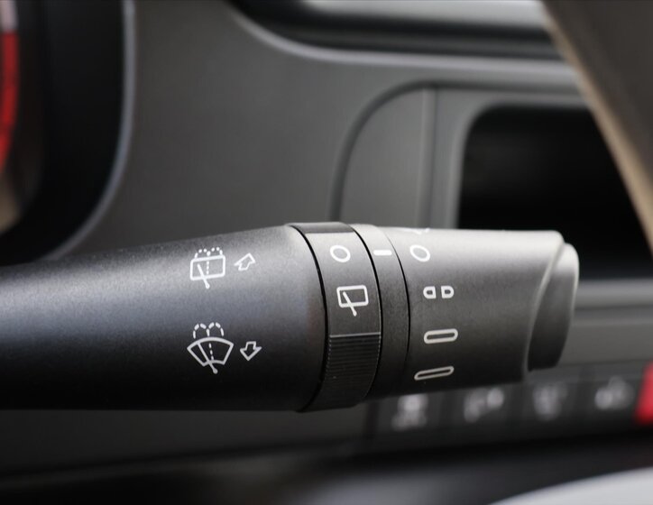 Fiat Panda Hatchback 999,0 51 kw