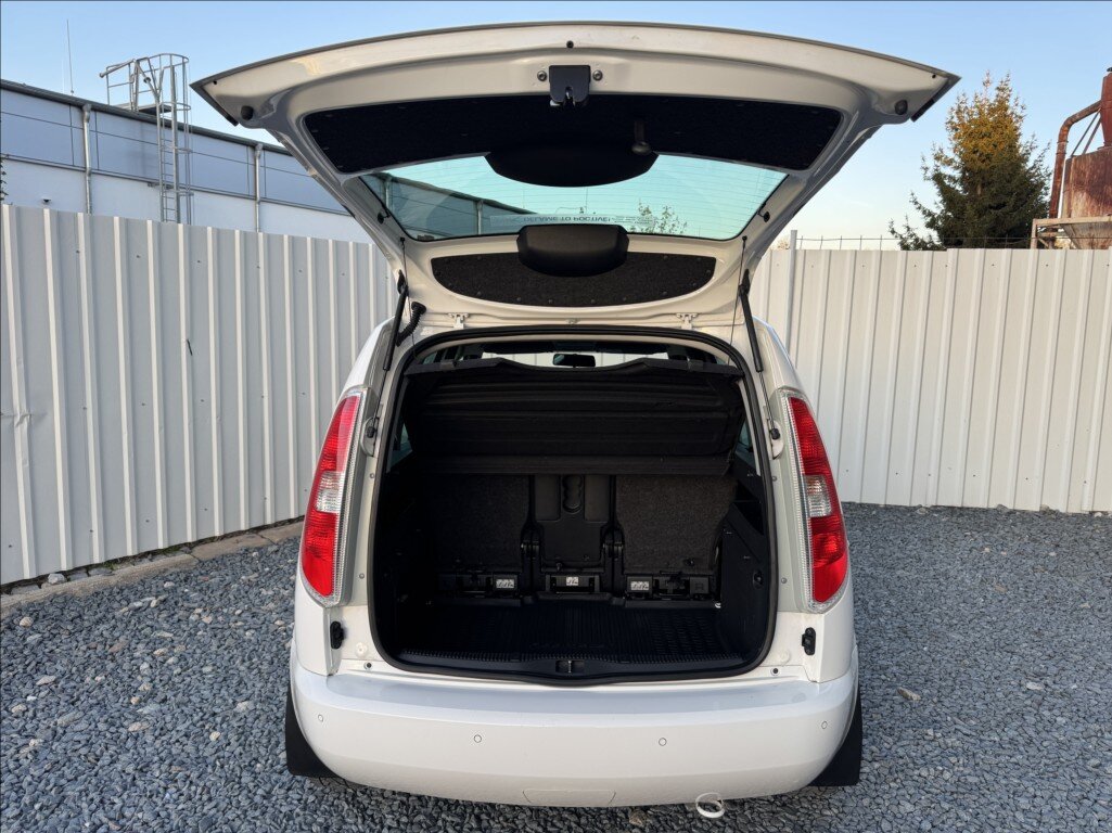 Škoda Roomster Kombi 1,2 l 63 kw