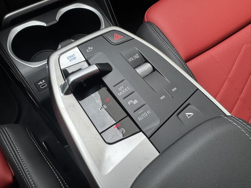 BMW iX1 SUV 1,0 200 kw