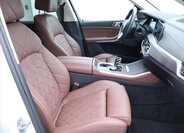 BMW X5 SUV / Terénní 3,0 l 210 kw