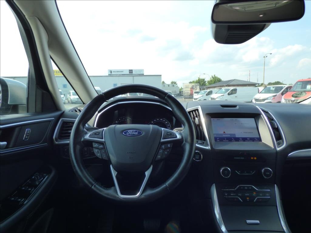 Ford S-MAX MPV 2,0 l 110 kw