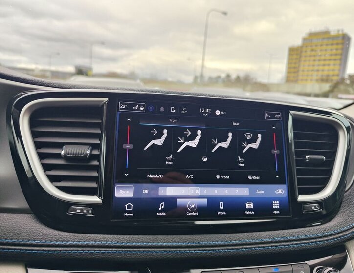 Chrysler Pacifica MPV 3,6 l 214 kw