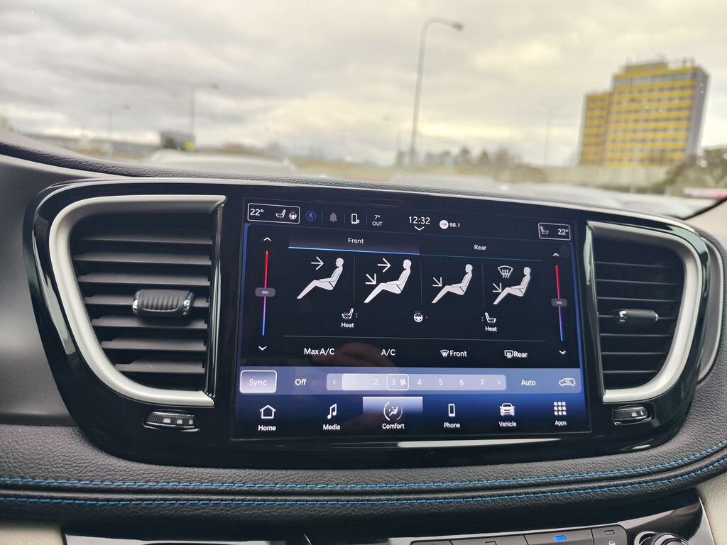 Chrysler Pacifica MPV 3,6 l 214 kw