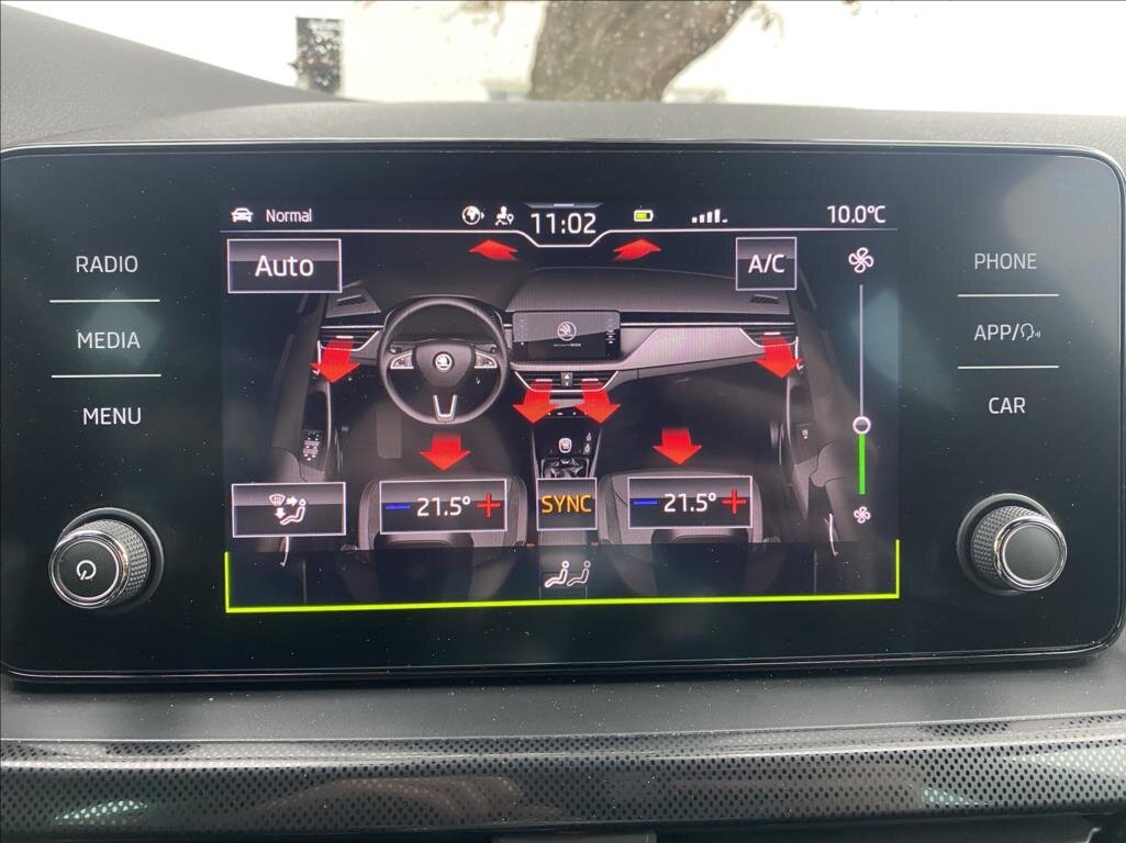 Škoda Scala Hatchback 1,5 l 110 kw