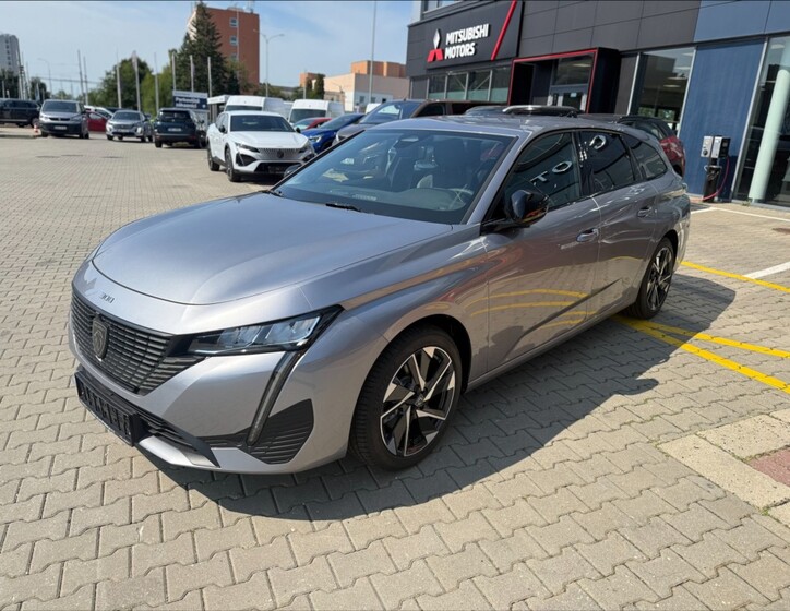 Peugeot 308 1