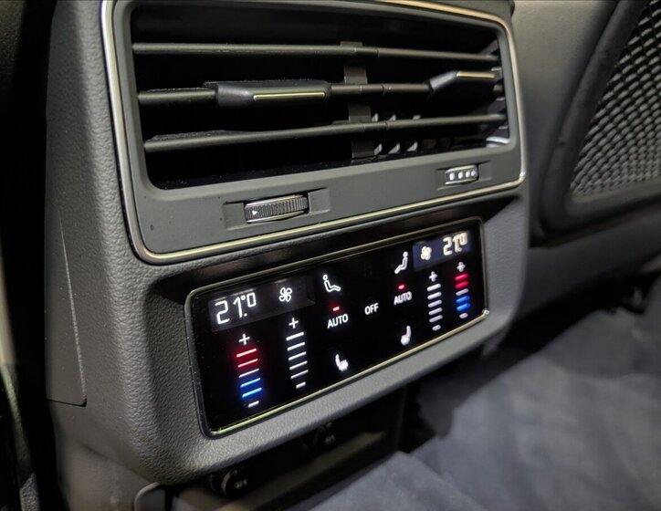 Audi Q7 Kombi 3,0 l 210 kw