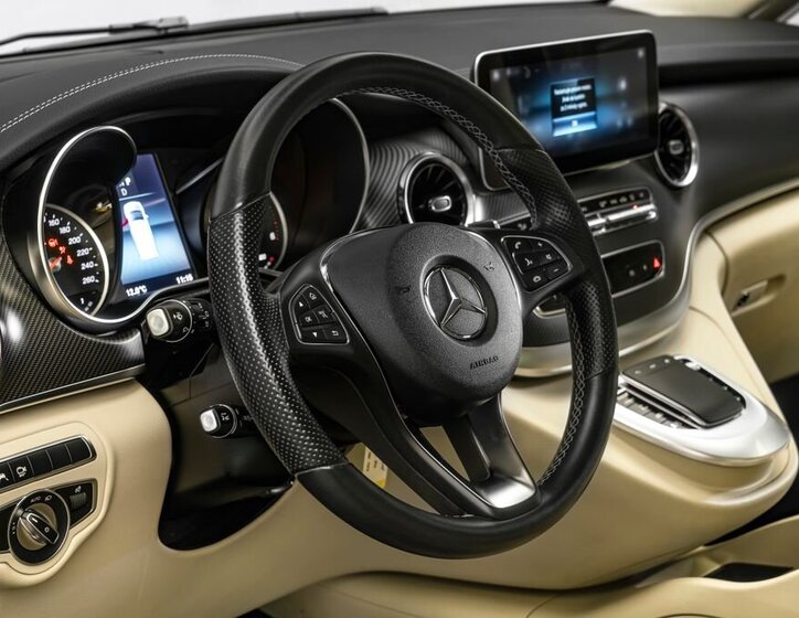 Mercedes-Benz Třídy V 16