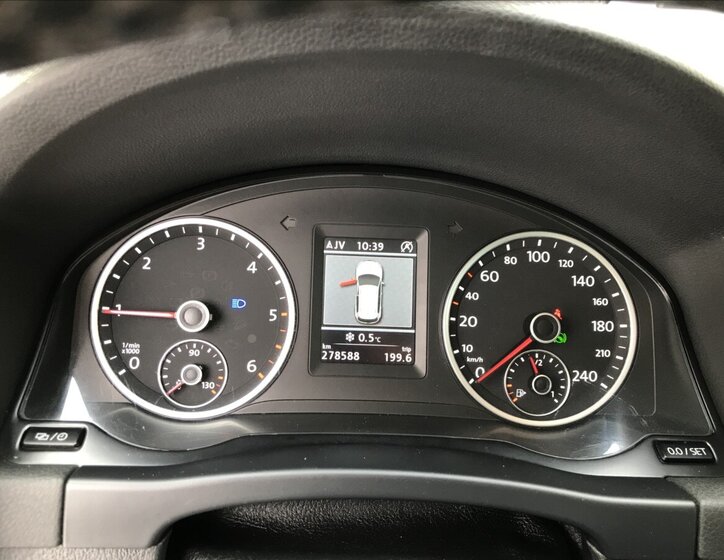 Volkswagen Tiguan SUV 2,0 l 103 kw