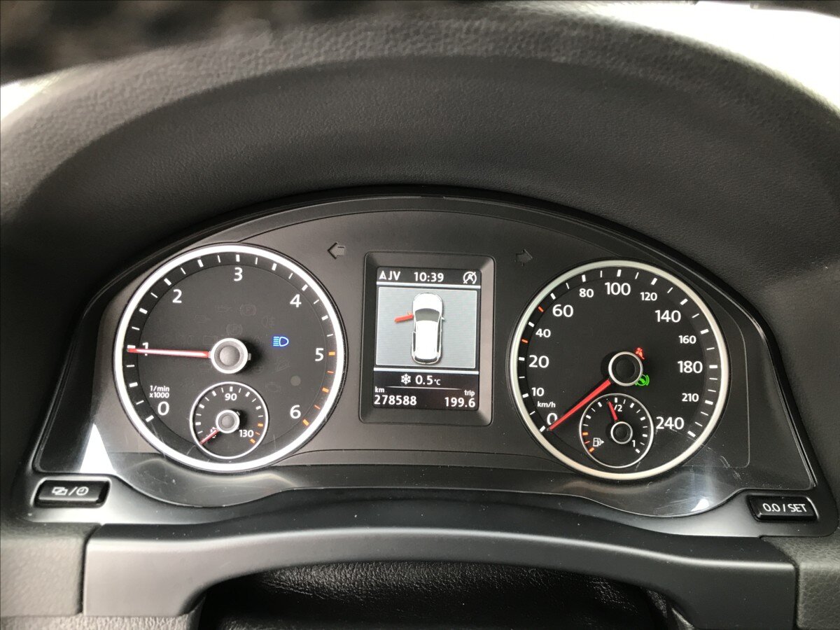 Volkswagen Tiguan SUV 2,0 l 103 kw