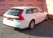 Volvo V90 Kombi 2,0 l 140 kw
