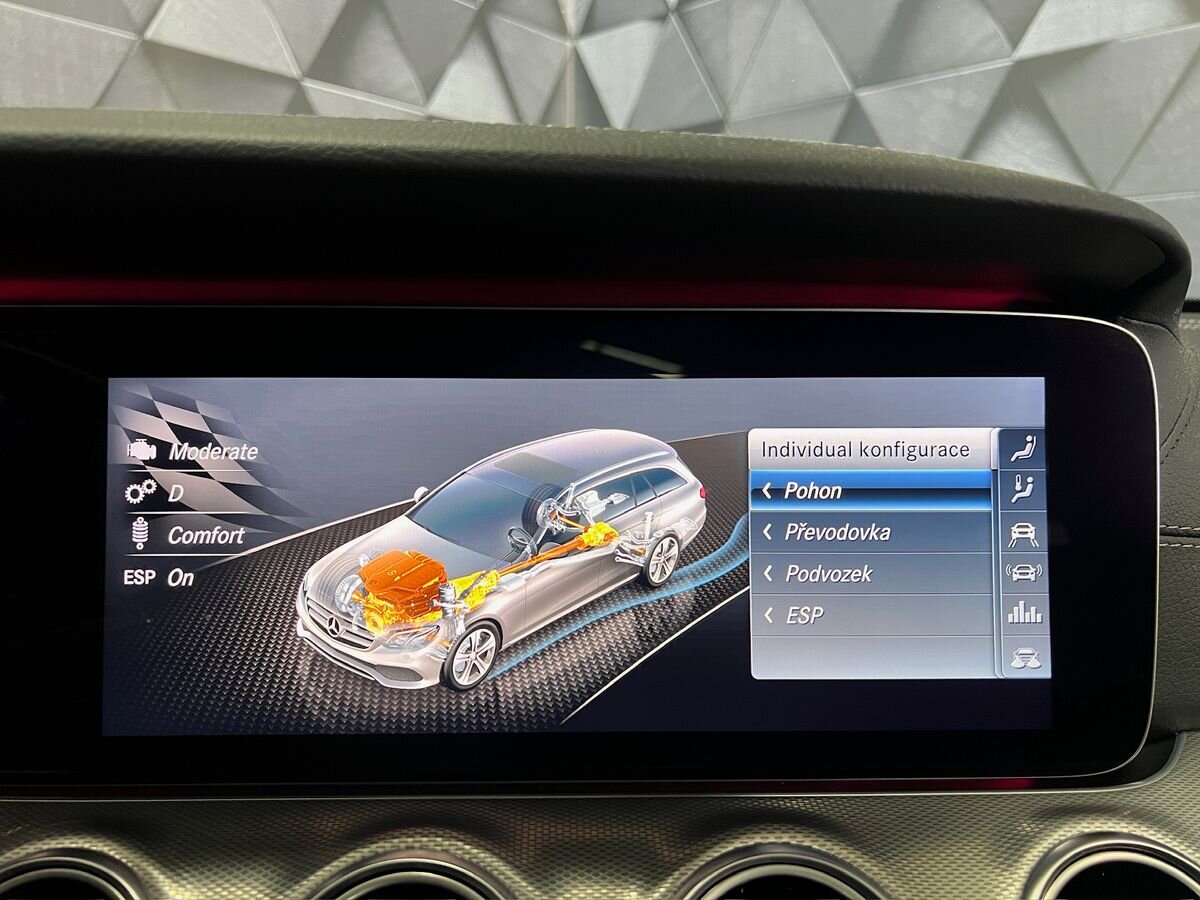 Mercedes-Benz Třídy E