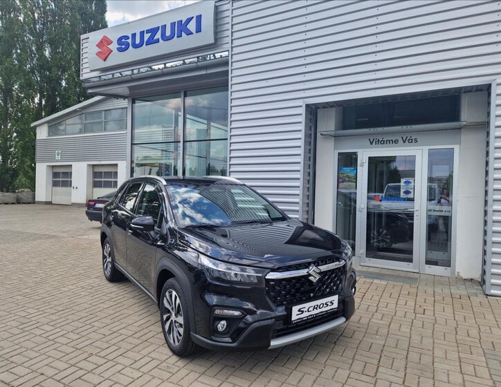 Suzuki S-Cross SUV 1,4 l 95 kw