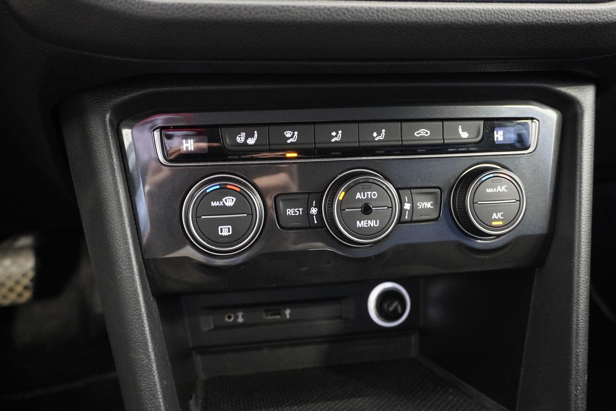 Volkswagen Tiguan SUV / Terénní 2,0 l 140 kw