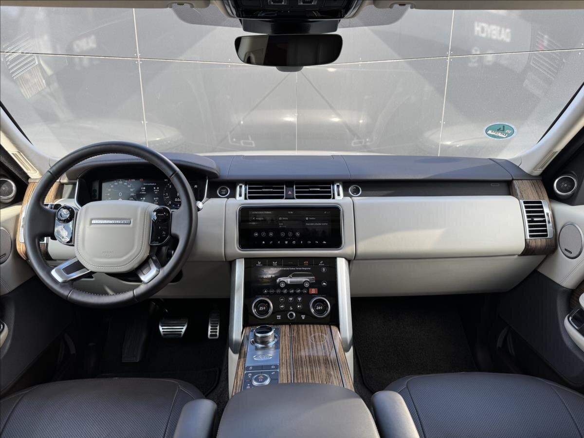 Land Rover Range Rover SUV / Terénní 3,0 l 221 kw