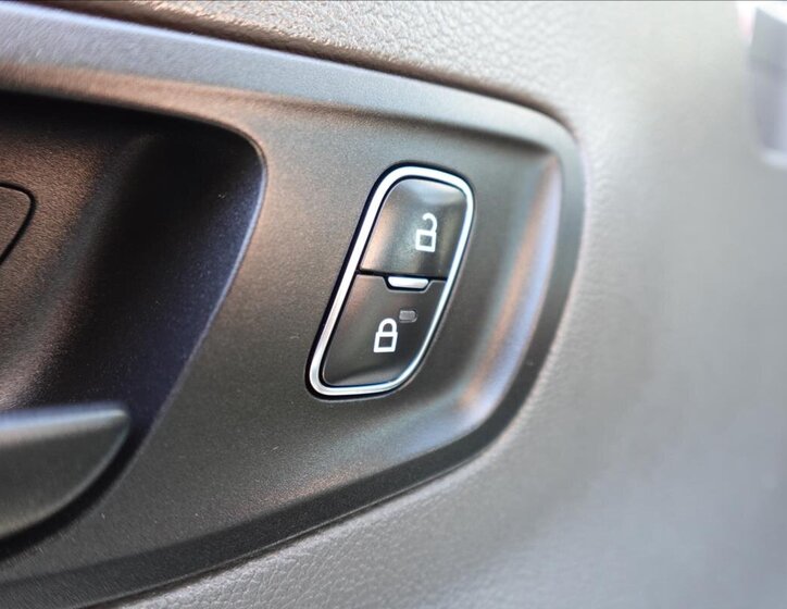 Ford Transit Ostatní 2,0 l 96 kw