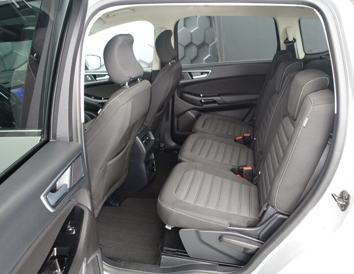 Ford S-MAX 26