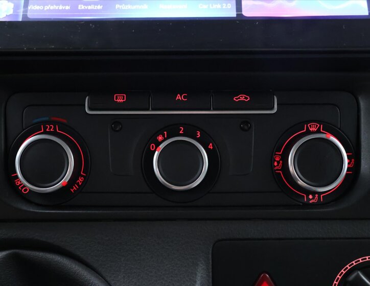 Volkswagen Transporter Kombi 2,0 l 75 kw