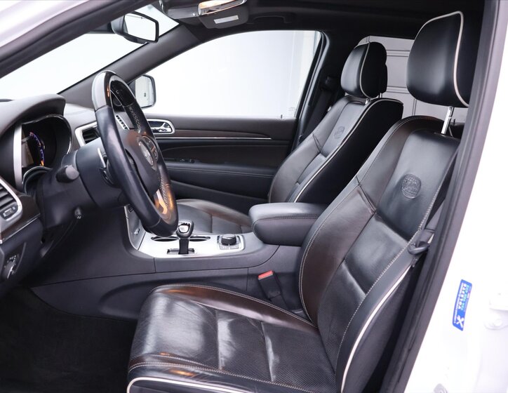 Jeep Grand Cherokee SUV / Terénní 3,0 l 184 kw