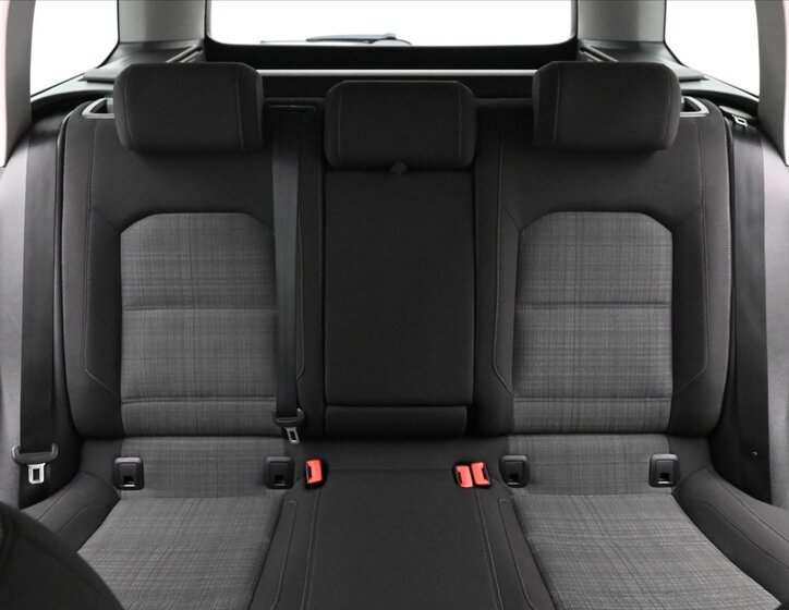 Volkswagen Passat 26