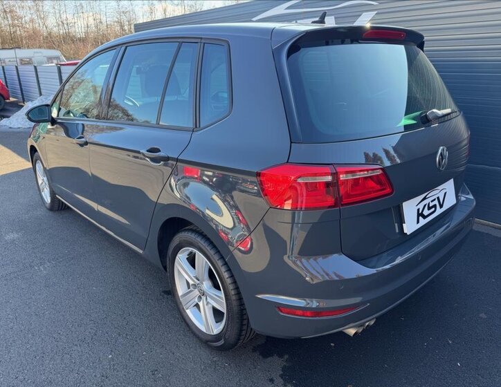 Volkswagen Golf Sportsvan MPV 2,0 l 110 kw