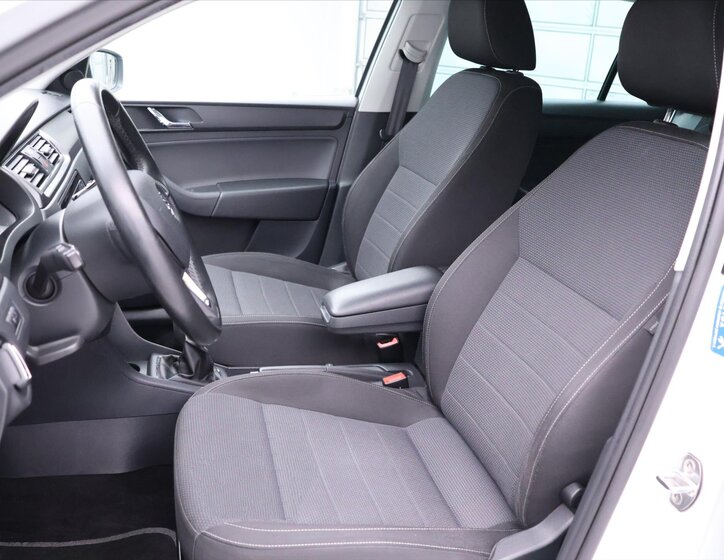 Škoda Rapid Hatchback 1,2 l 81 kw