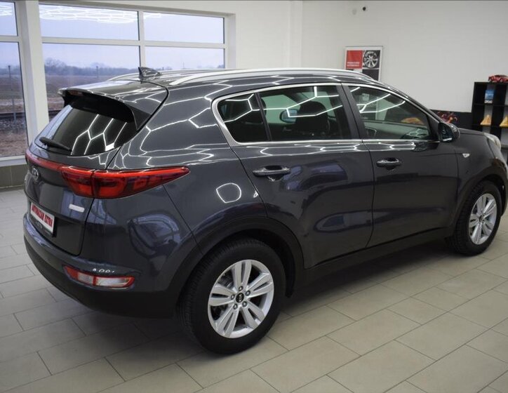 KIA Sportage SUV 1,7 l 104 kw