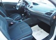 Renault Fluence 8