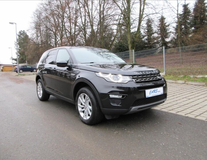 Land Rover Discovery Sport SUV 2,0 l 132 kw