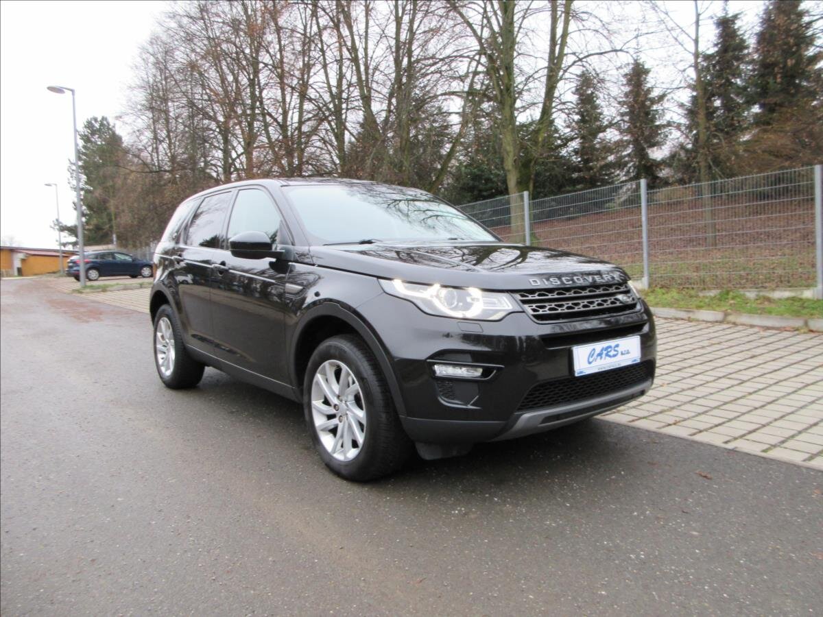 Land Rover Discovery Sport SUV 2,0 l 132 kw