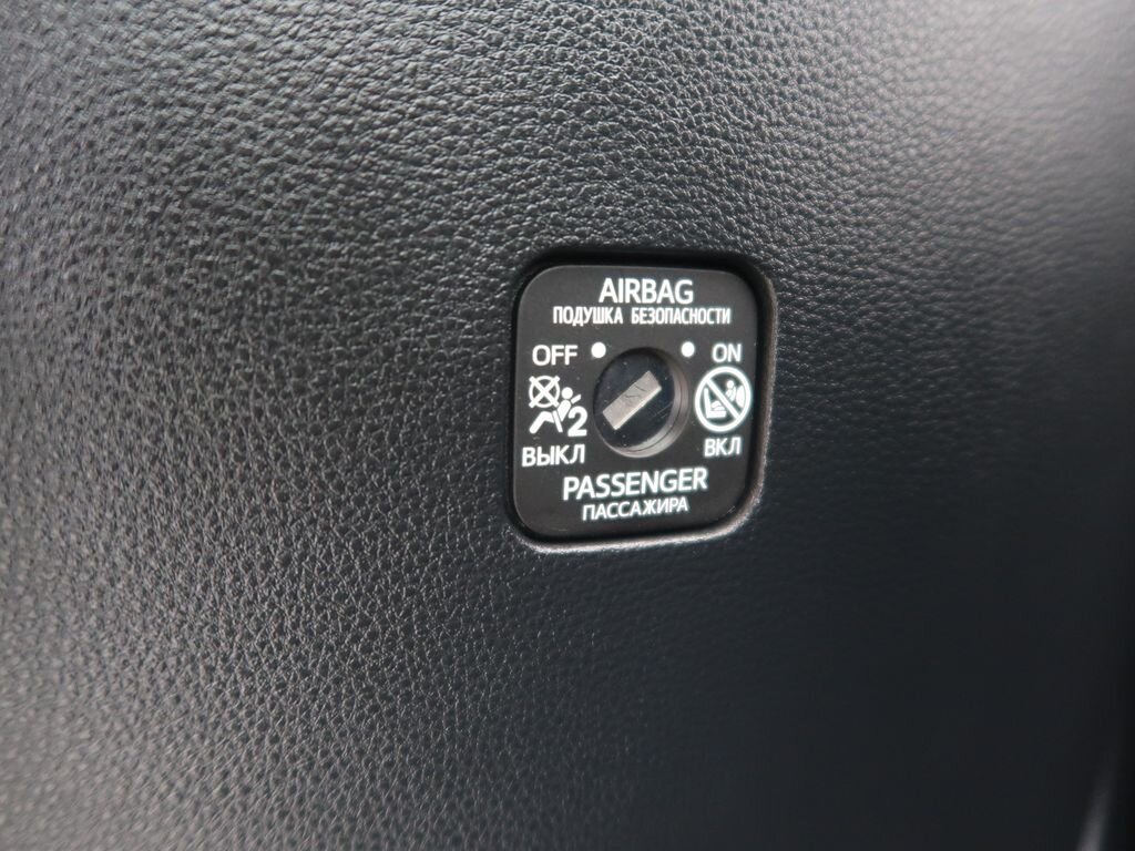 Toyota Corolla Sedan / Limuzína 1,8 l 72 kw