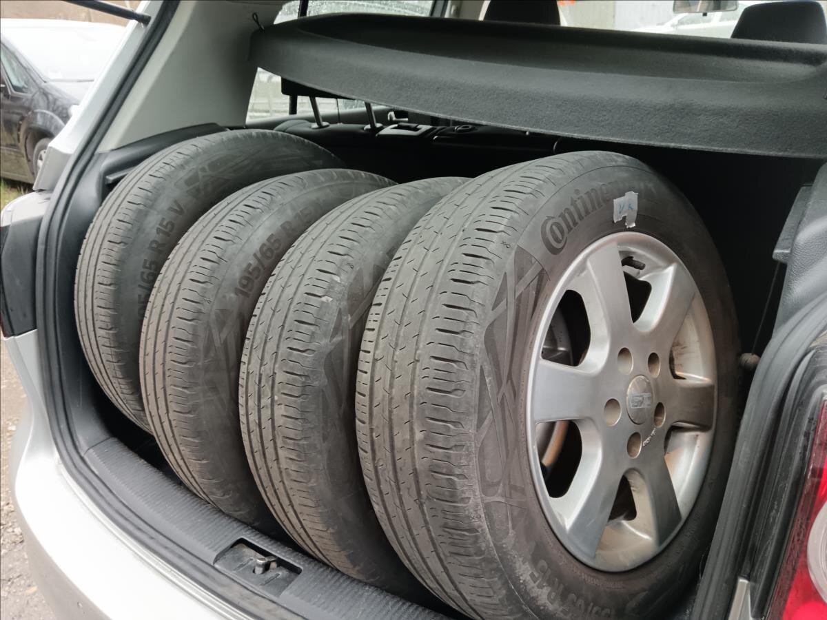 Volkswagen Golf Plus Kombi 2,0 l 81 kw