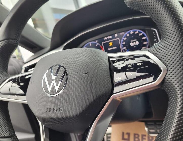 Volkswagen Arteon Liftback 2,0 l 147 kw