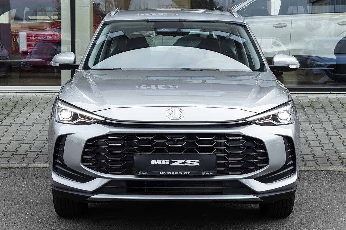 MG ZS SUV / Terénní 1,5 l 145 kw