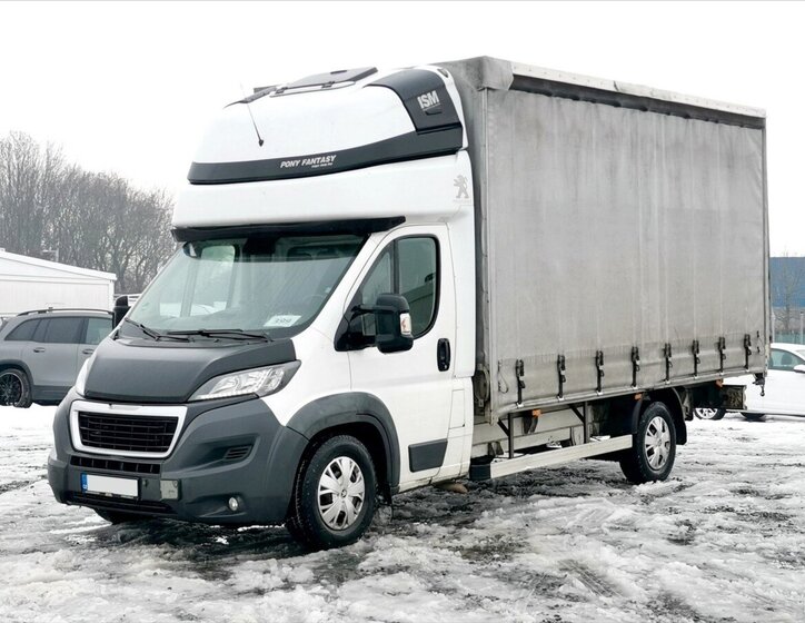Peugeot Boxer Valník 2,2 l 110 kw