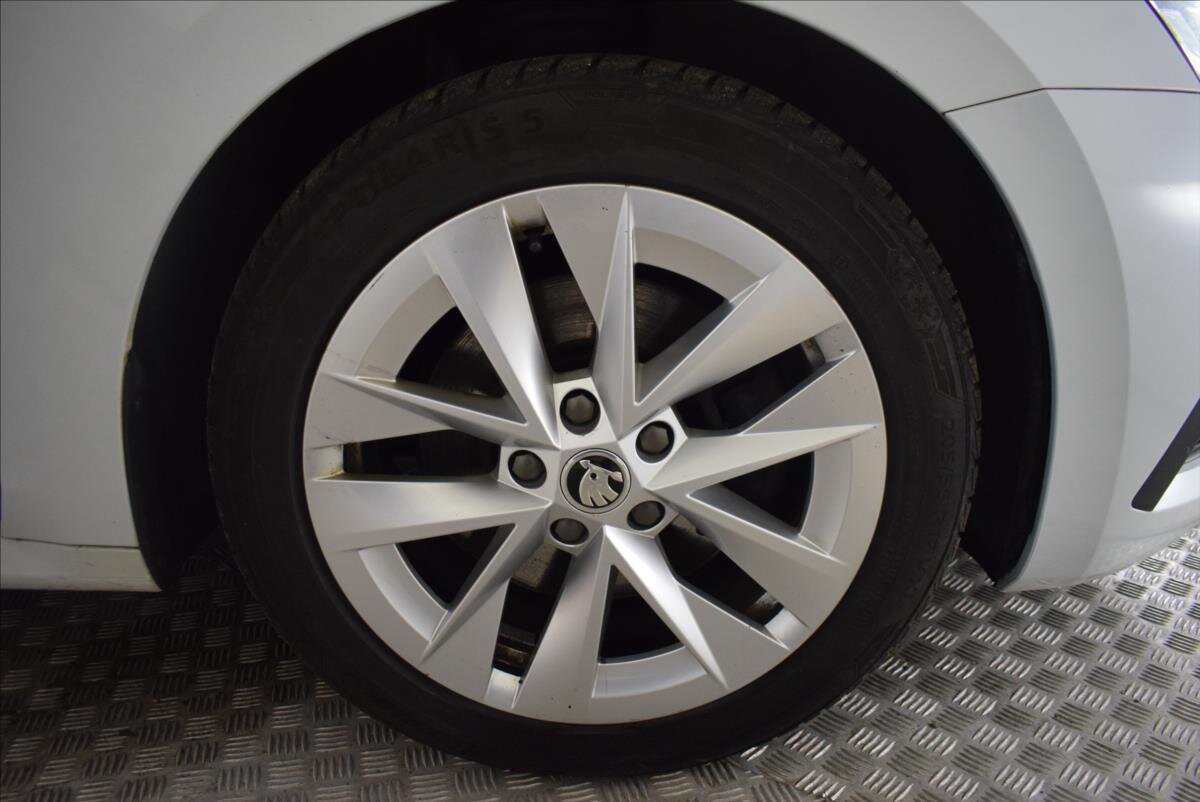 Škoda Octavia Kombi 2,0 l 110 kw