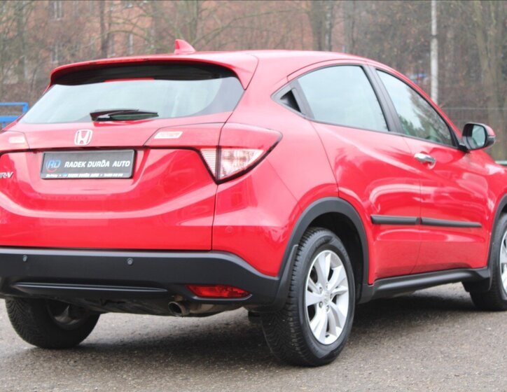 Honda HR-V SUV / Terénní 1,5 l 96 kw