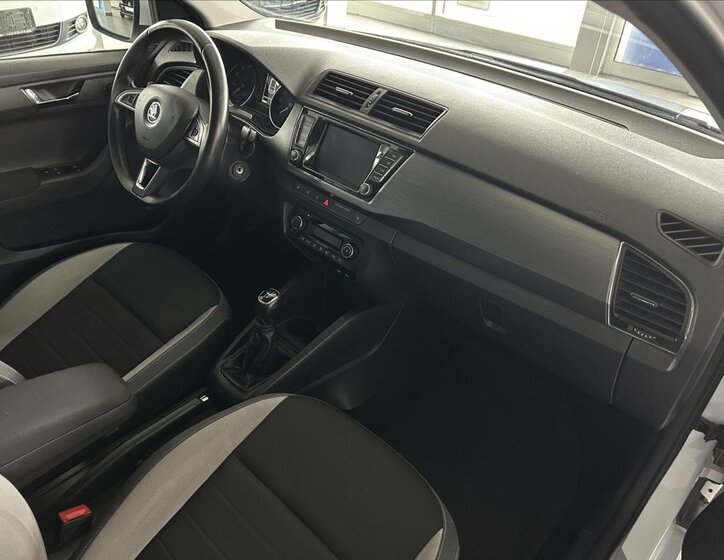 Škoda Fabia Hatchback 1,2 l 66 kw