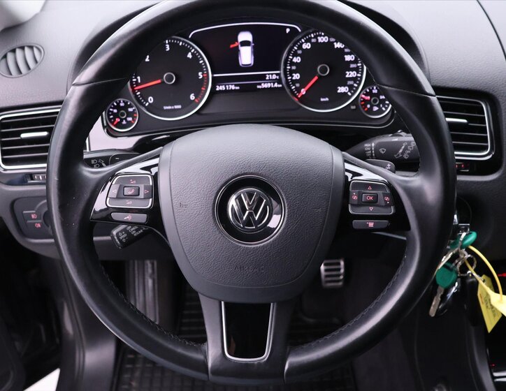 Volkswagen Touareg SUV 3,0 l 150 kw