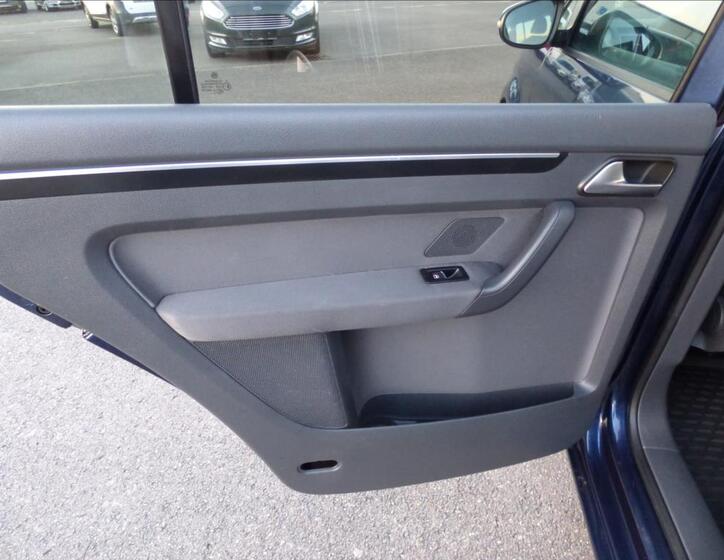 Volkswagen Touran 46