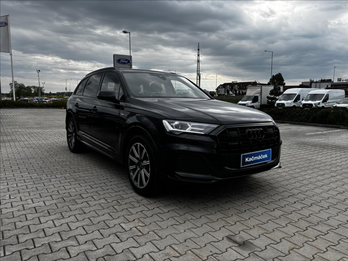 Audi Q7 SUV / Terénní 3,0 l 210 kw