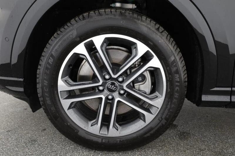 Audi Q5 SUV 2,0 l 150 kw