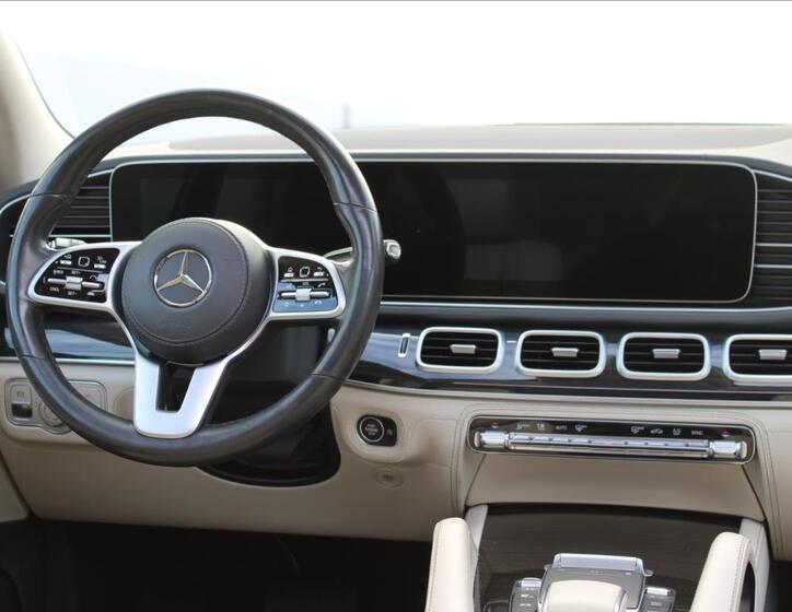 Mercedes-Benz GLS 21