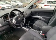 Mitsubishi Outlander 10