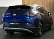Volkswagen ID.4 5