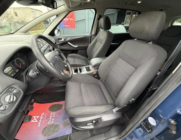 Ford S-MAX MPV 2,2 l 147 kw